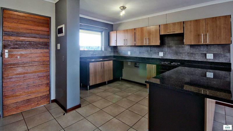3 bedrooms Apartment in HIGHVELD