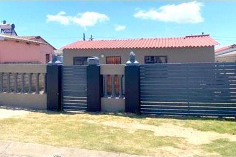 Newly renovated house with boundary walls, close to NU9 SPAR complex