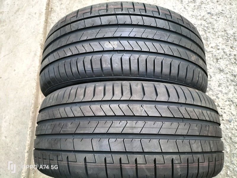 New 2x 275/40/20 Pirelli pzero normal tyres