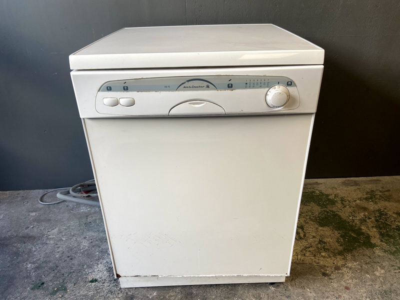 Kelvinator Dishwasher - broken knob - REDUCED-