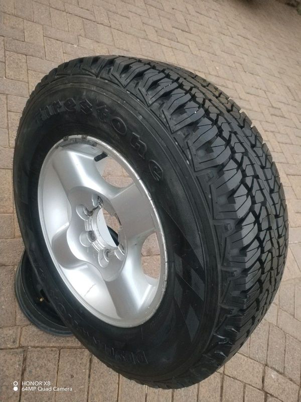 ONE NISSAN HARD BODY Magrim 16Inch &amp; Fairy Used GOOD YEAR WRANGLER Tyre 245 70 R16 on sale.