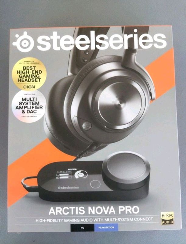 Arctis Nova Pro Headset NEW sealed