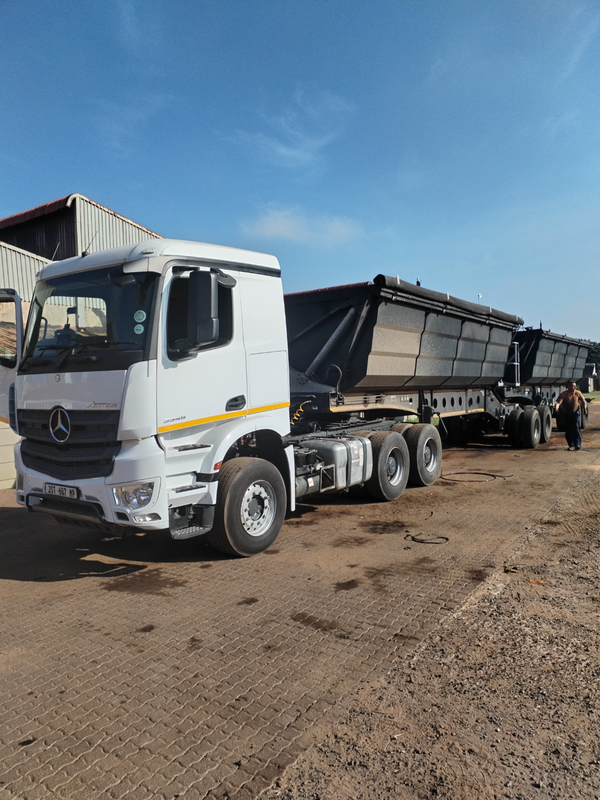 2019 ACTROS 3345 MP4 &amp; 2020 AFRIT 45 CUBE SIDE TIPPER