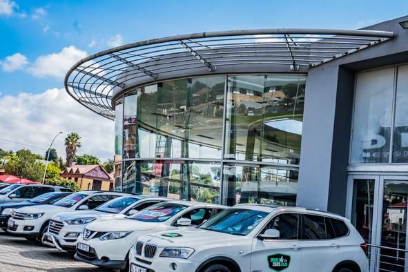 Retail Space to Let in Florida, Roodepoort | Clearview Motor Village