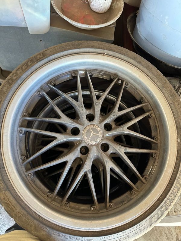 19” mags and tyre wides and narrows