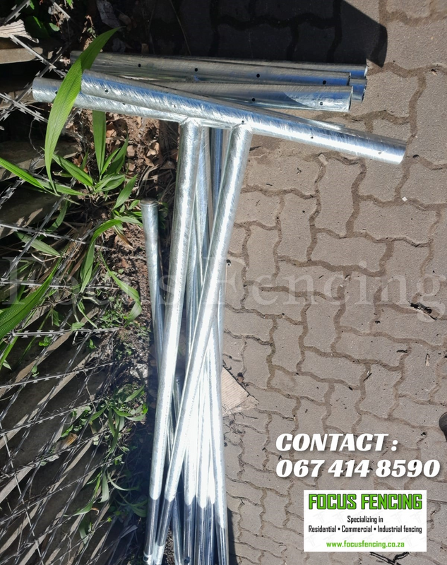 HOT DIPPED GALVANIZED STEEL WASHLINE T-POLES - FOR SALE