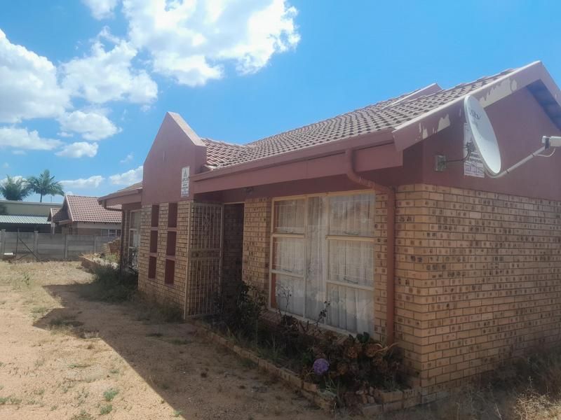 Rent to buy house with improvements to be done near Cycad!!!