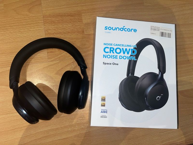 Soundcore Space 1 headphones