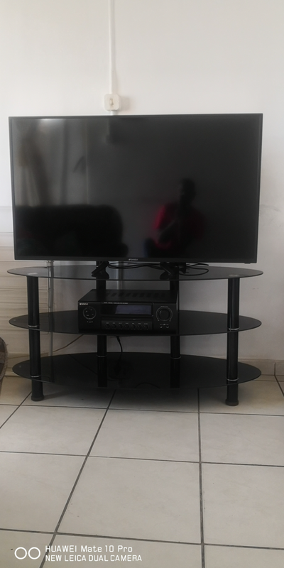 Tv stand and Sansui 50 inch lcd tv