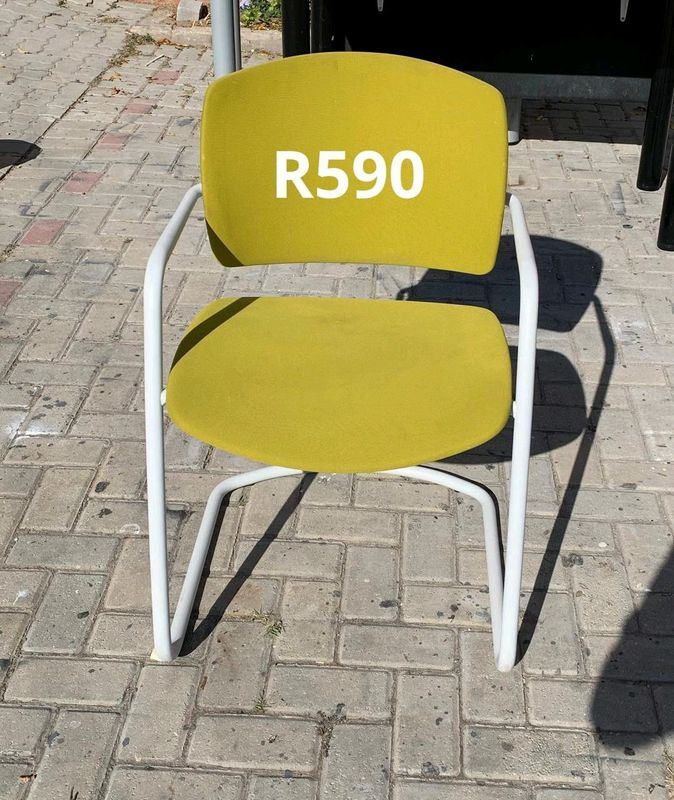 IMPORTED ITALIAN SITLAND CHAIR FOR SALE
