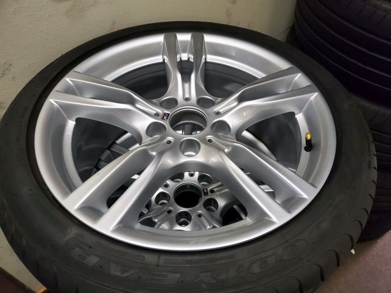 BMW F30 18INCH STYLE 400M WHEELS