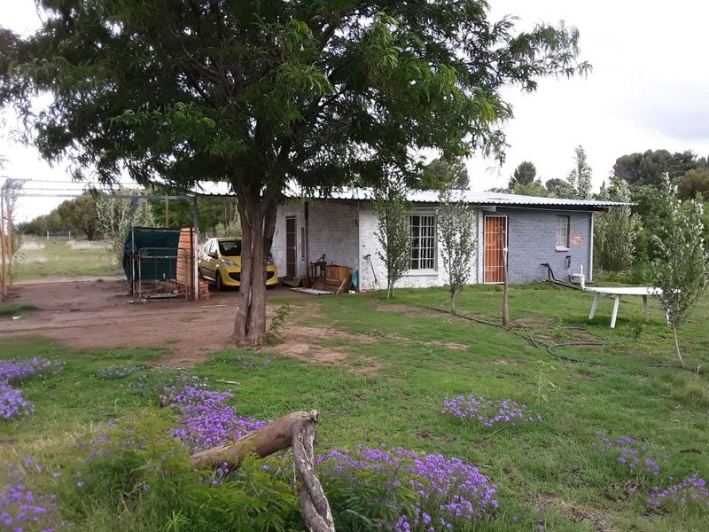 1 bedroom house on plot in Estoire, Bloemfontein.