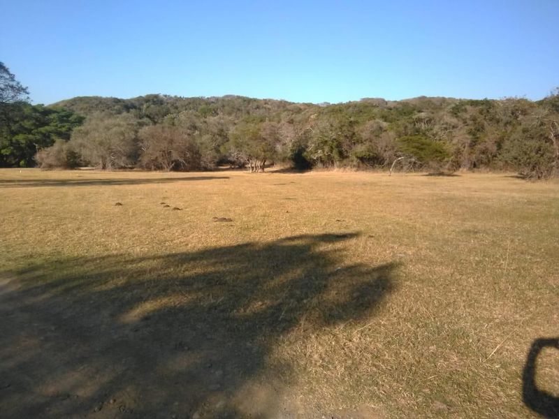 Vacant Plot in secure estate in Cove Rock!