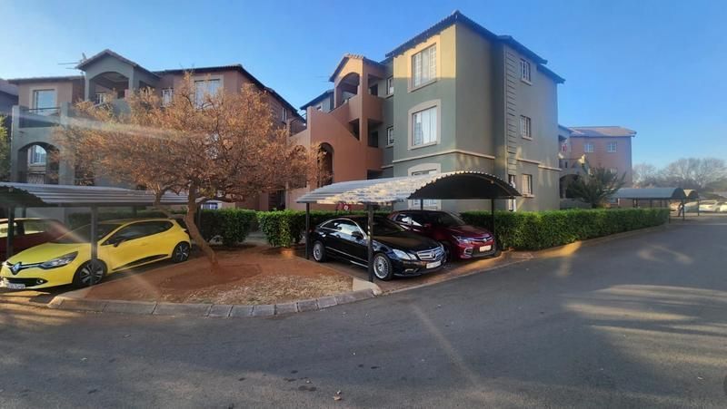 2 Bedroom Townhouse For Sale in Castleview, Germiston – Security Estate