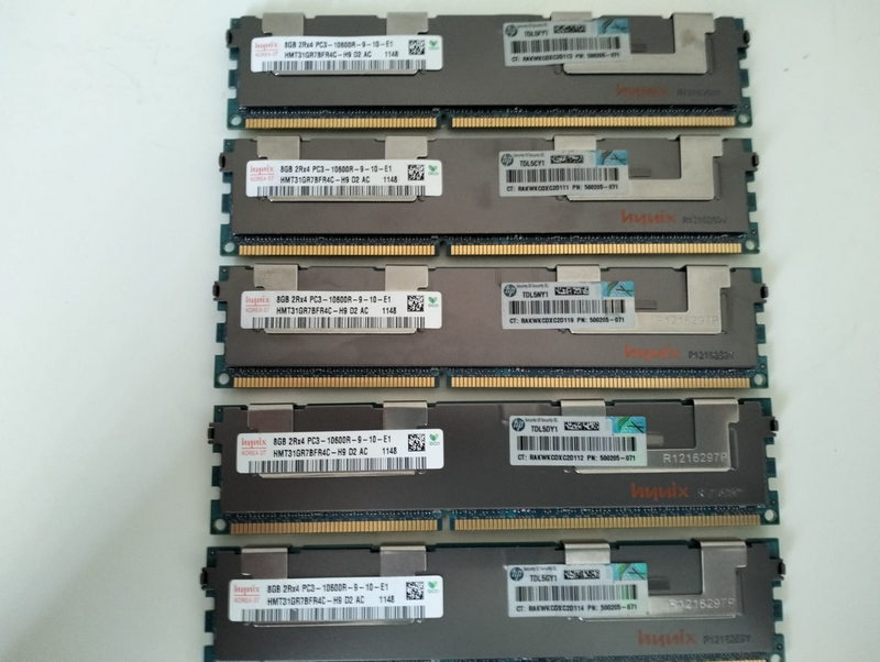 HYNIX 8 GB DDR3-RAM Registered ECC 2Rx4 PC3-10600R HMT31GR7BFR4C-H9 D2 AC SERVER RAM