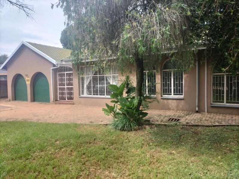 House To Rent in Pomona, Kempton Park