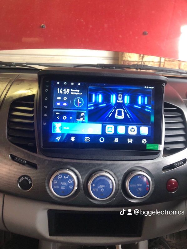 MITSUBISHI TRITON RADIO 9 INCH MEDIA PLAYER WITH BLUETOOTH (2007-2015 shape)