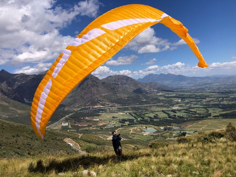 Part time driver - paragliding