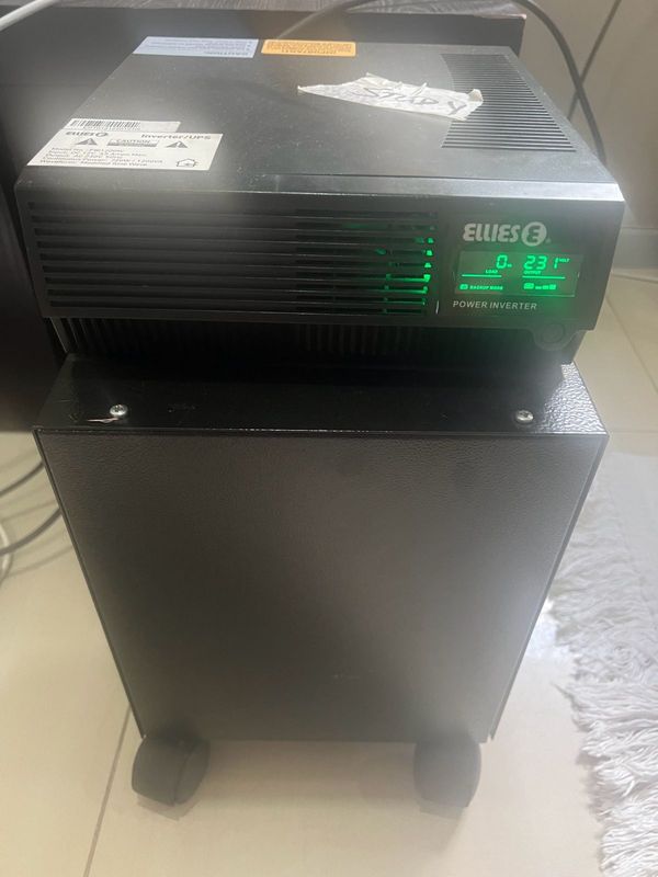 720W/1200VA Inverter with Trolley Modified Sinewave