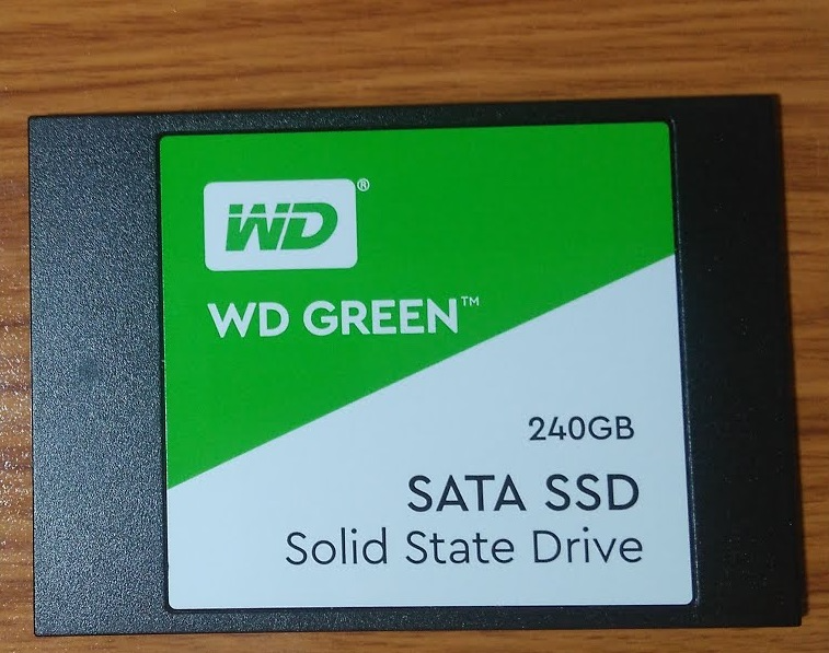 WD GREEN 240 SSD 2.4inch