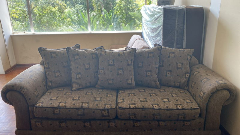 3 Couches, couch set