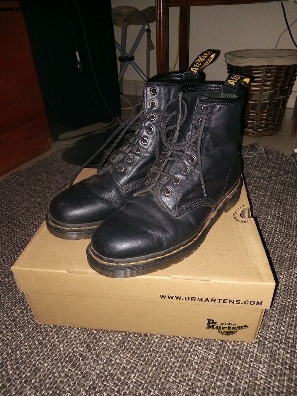 Authentic Doc Martens Barely Worn