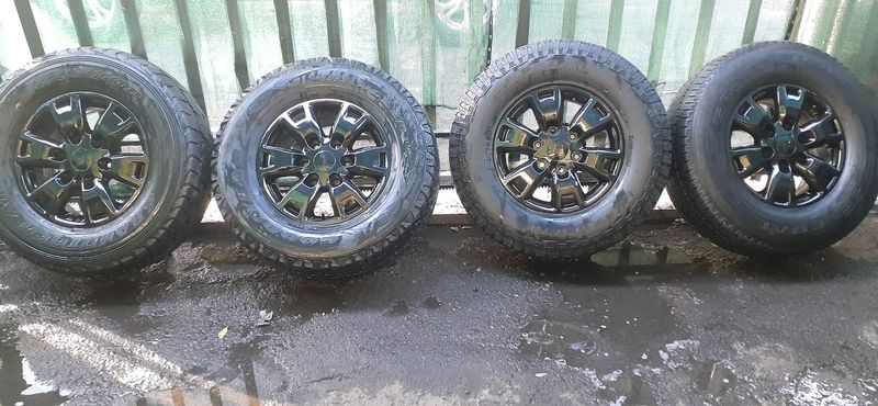 16inch ranger sport mags and tyres R6000