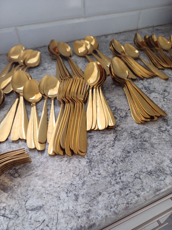 Gold cutlery