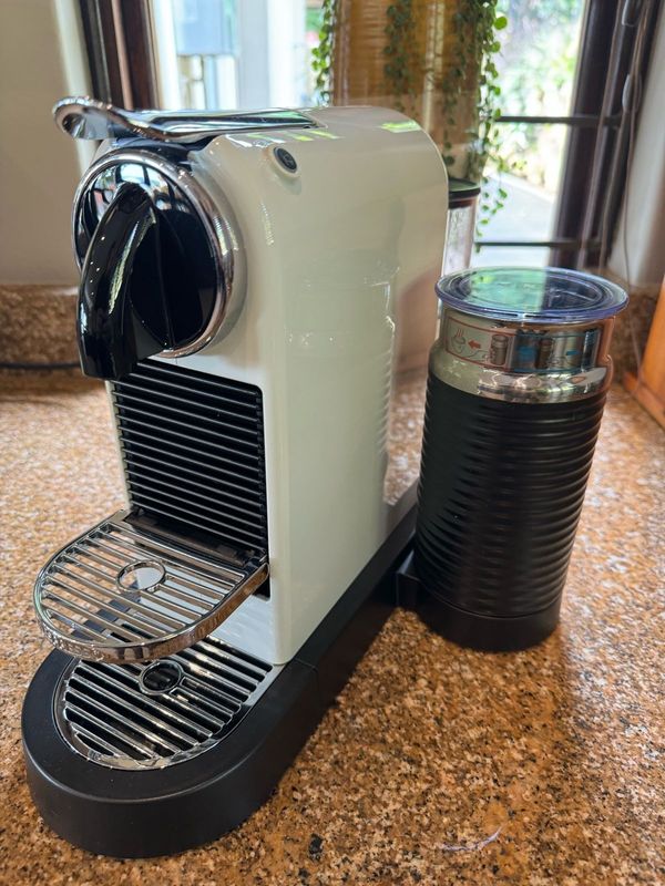 Nespresso Coffe machine