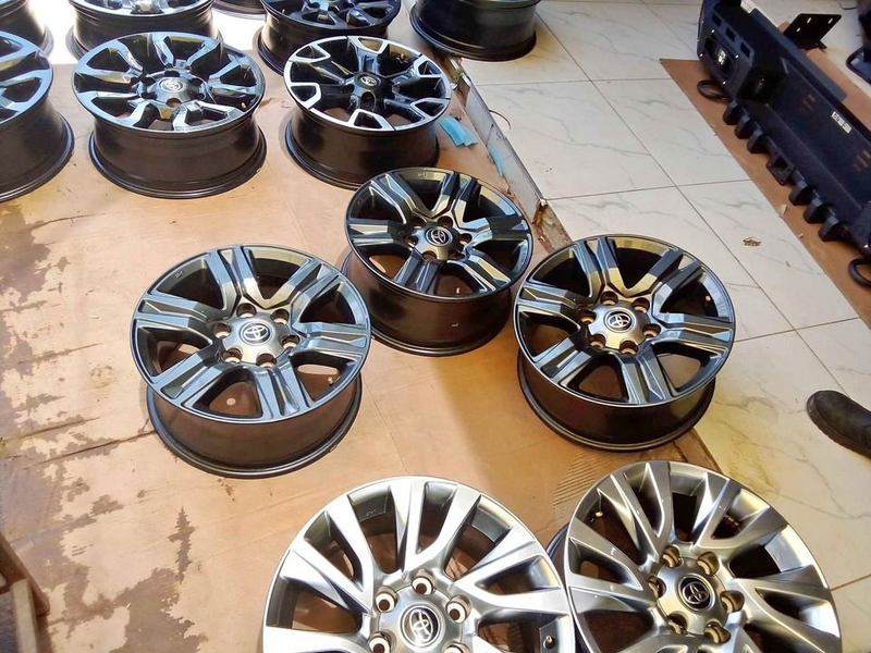 15inch , 16inch ,17inch , 18inch Bakkie mags and available