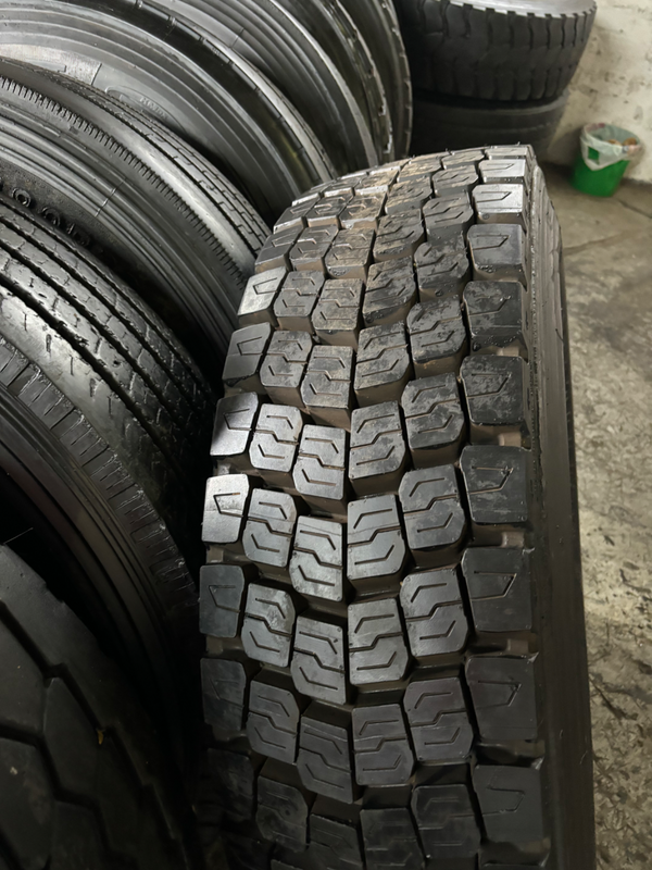 TYRES ,TYRES 315/80R22.5