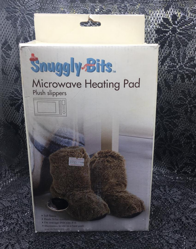 SNUGGLY BITS PLUSH SLIPPERS