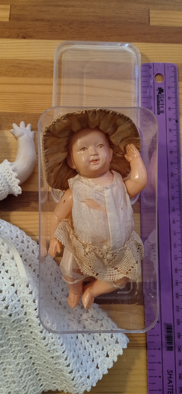 Antique/vintage dolls