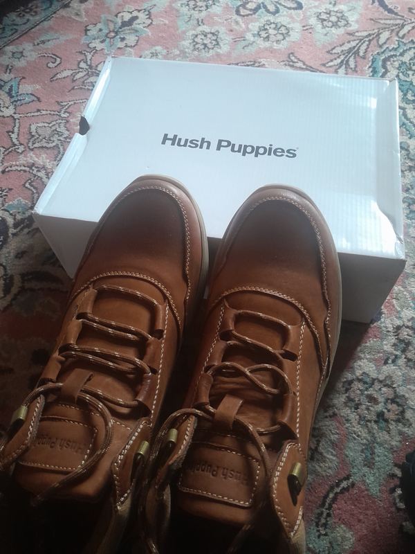 HUSH puppies ! Men&#39;s ALL LEATHER,casual boots - 4,SALE Contact at below number tks.