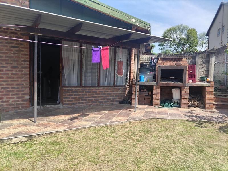 Two Bedroom Complex for Rent in Pinetown