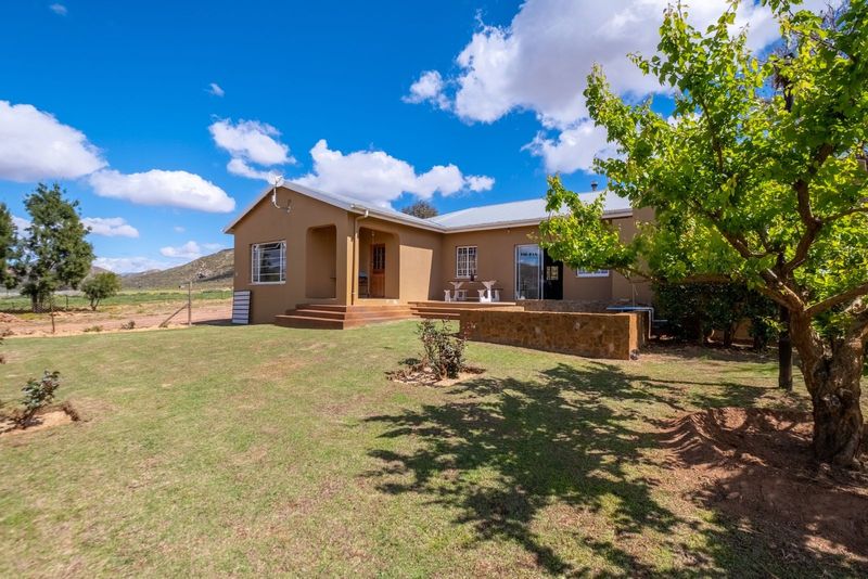 A 32 hectare farm in picturesque Touwsriver