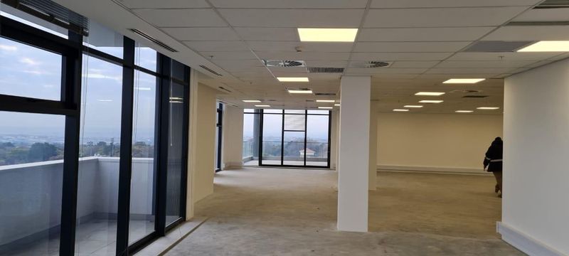 221 m2 OFFICE SPACE AVAILABLE IN UPMARKET LOCATION OF ILLOVO!