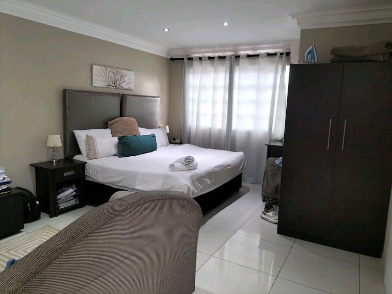 Fully furnished unit musgrave