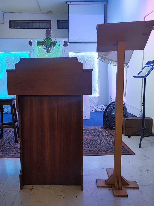 Pulpit and podium