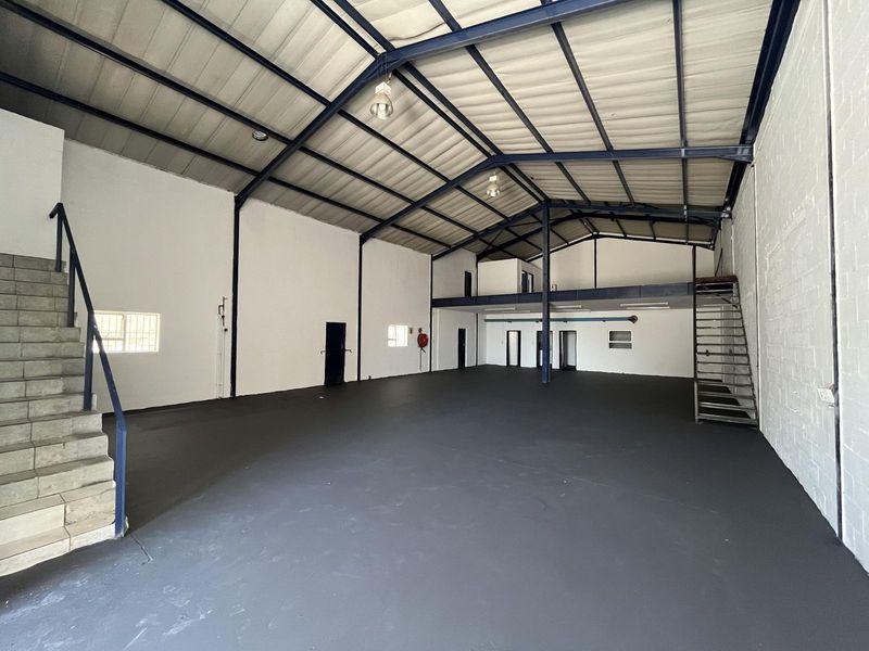 475m2 PRIME WAREHOUSE TO LET IN BEACONVALE