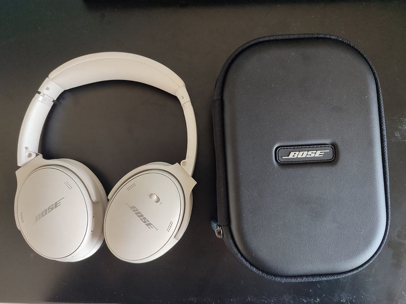Bose Quiet Comfort 45 Wireless Over-Ear Noise Cancelling Headphones - Smoke White