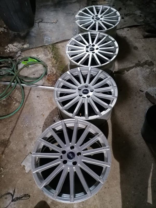 Ford focus RS rims for sale