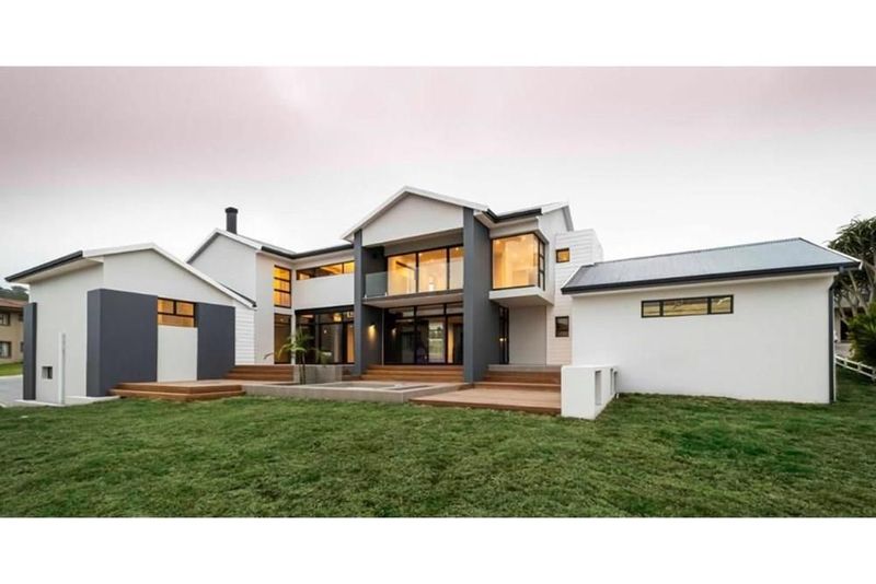 Stunning new home in Lovemore Heights Estate