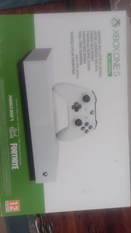 Xbox one S digital edition