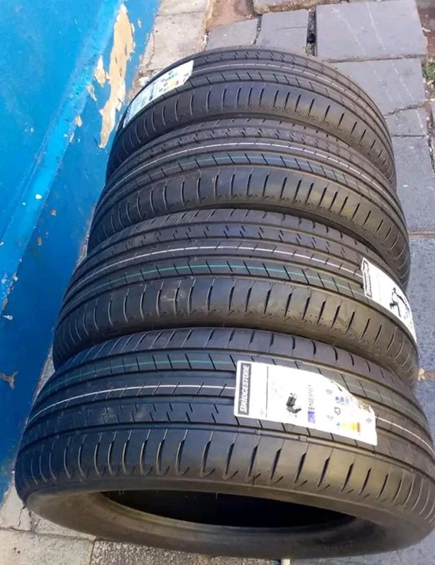 New 4x 225/60/18 Bridgestone Alenza normal Tyres