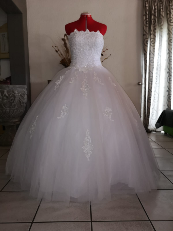 Princess Ball Gown Wedding Dress NEW