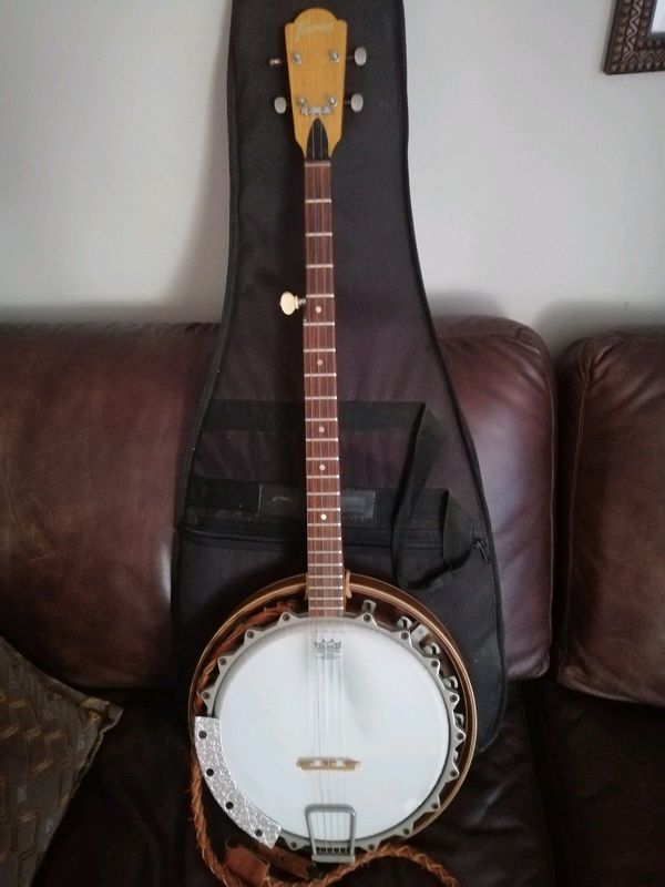 Framus 5 string banjo
