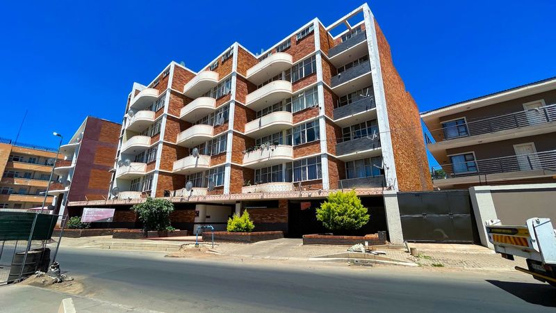 Rooms to let at Yeoville