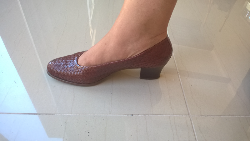 Brown genuine leather ladies heels for sale
