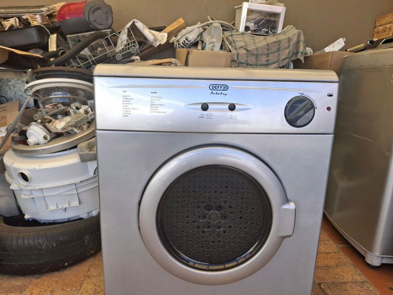 Defy Silver Tumble Dryer